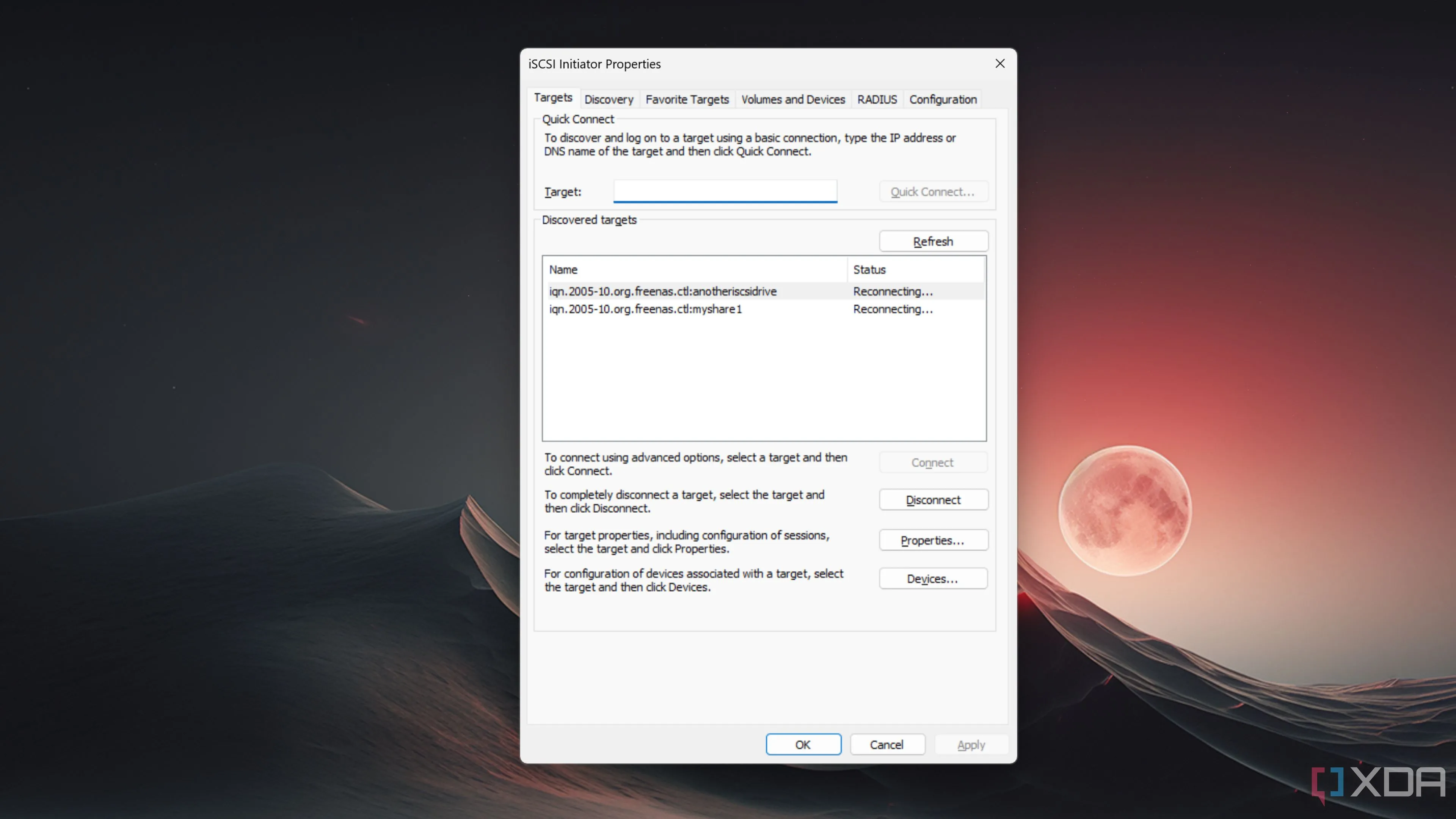 Giao diện cấu hình iSCSI Initiator trên Windows 11, hiển thị các tùy chọn kết nối và quản lý ổ đĩa mạng ảo