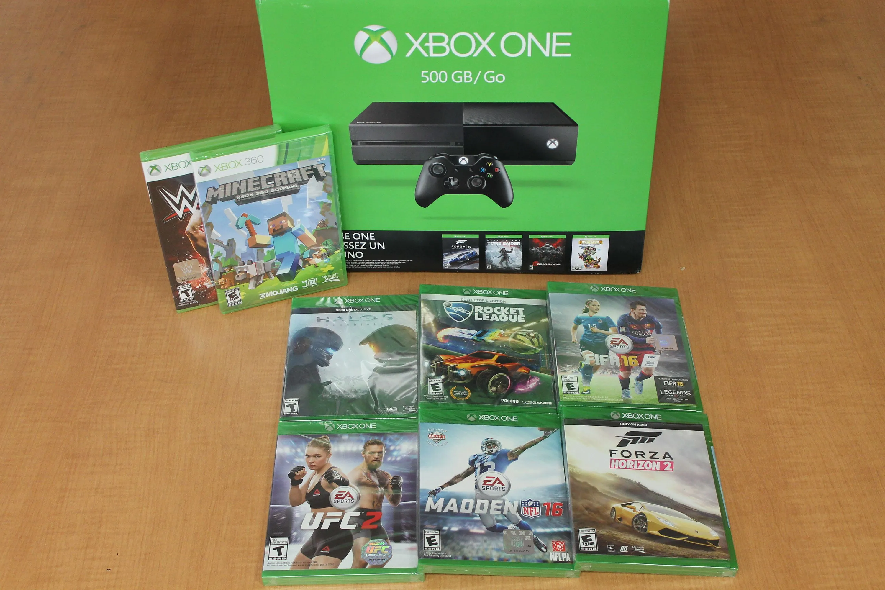 Giao diện ứng dụng Xbox với danh mục Steam mới và các trò chơi đang chạy trên hệ thống Xbox One