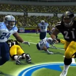 Hình ảnh gameplay sôi động của Madden 09, mô tả trận đấu bóng bầu dục trong game, phiên bản đặc biệt hiếm của Xbox 360.