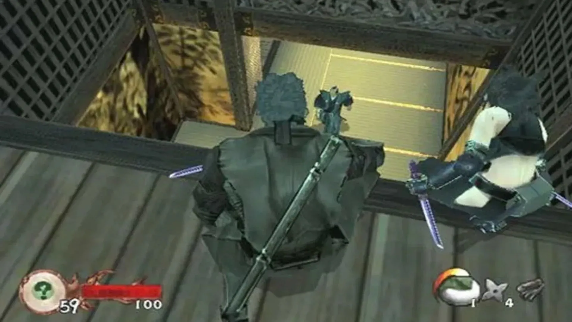 Hình ảnh hai sát thủ ninja ẩn nấp trên cao, chuẩn bị tấn công kẻ thù trong game Tenchu: Wrath of Heaven, một ví dụ điển hình về lối chơi stealth hành động.