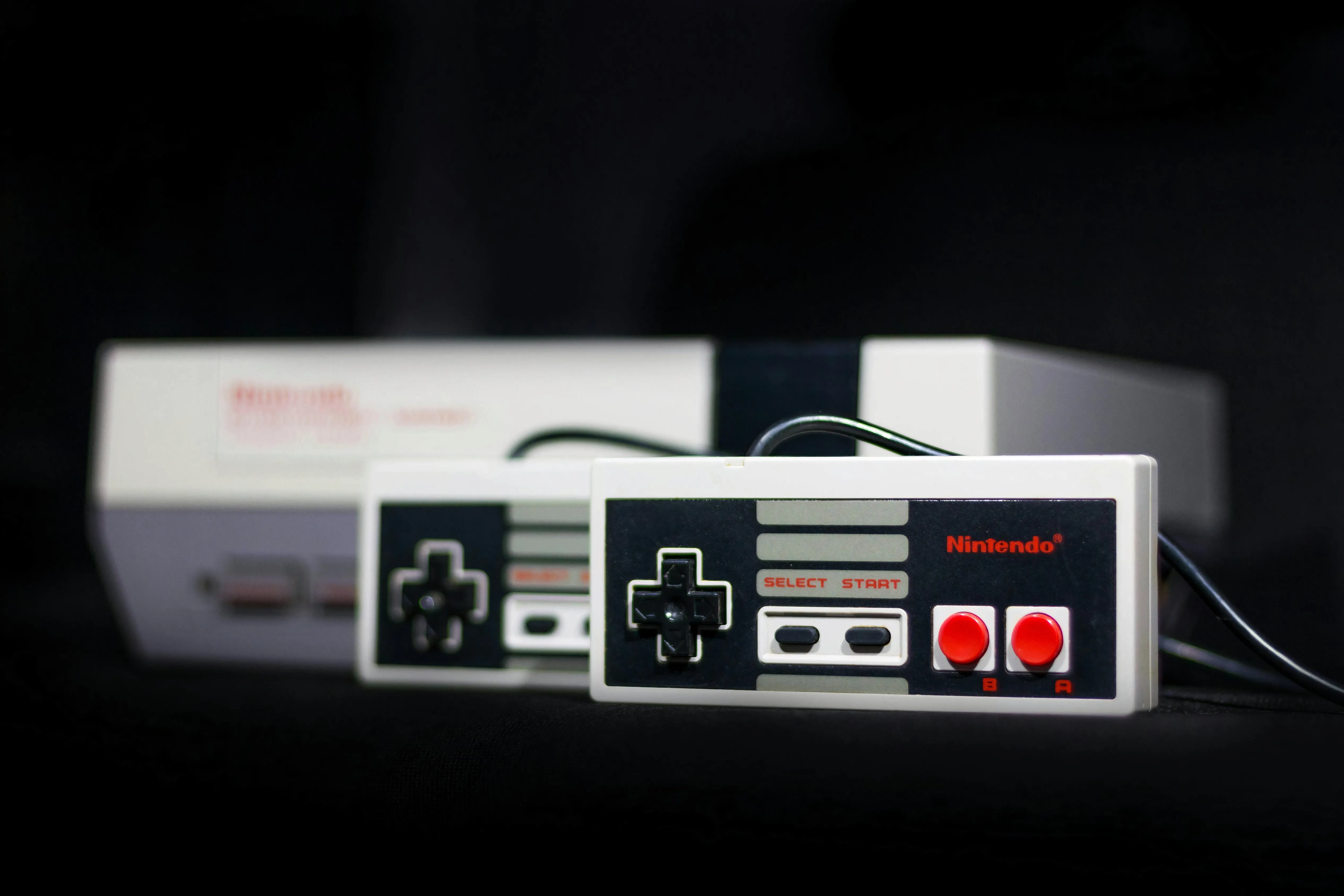Hình ảnh hệ máy chơi game Nintendo Entertainment System (NES) cổ điển