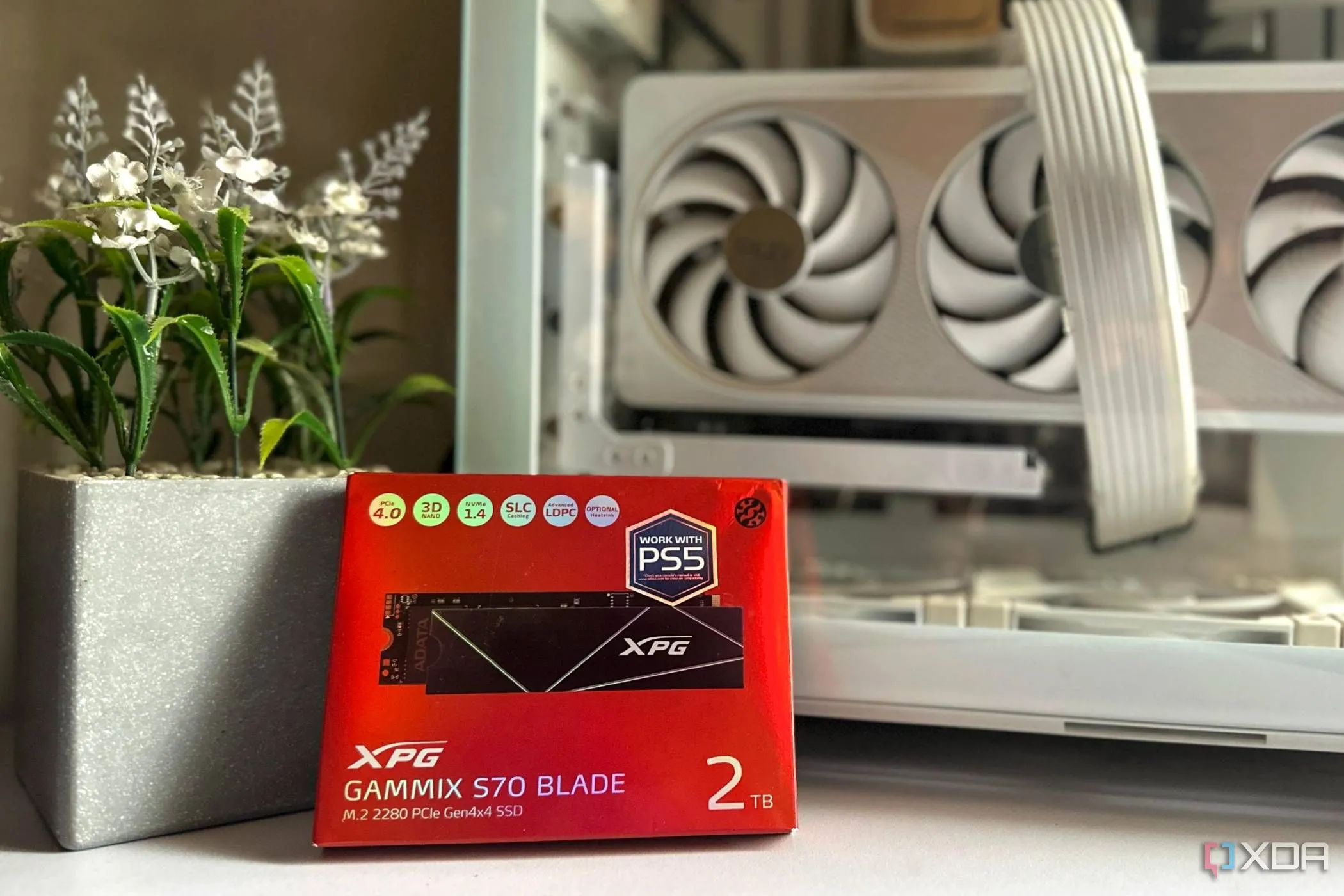 Hộp đựng ổ cứng SSD XPG GAMMIX S70 Blade 2TB minh họa cho nhu cầu lưu trữ PC hiện tại