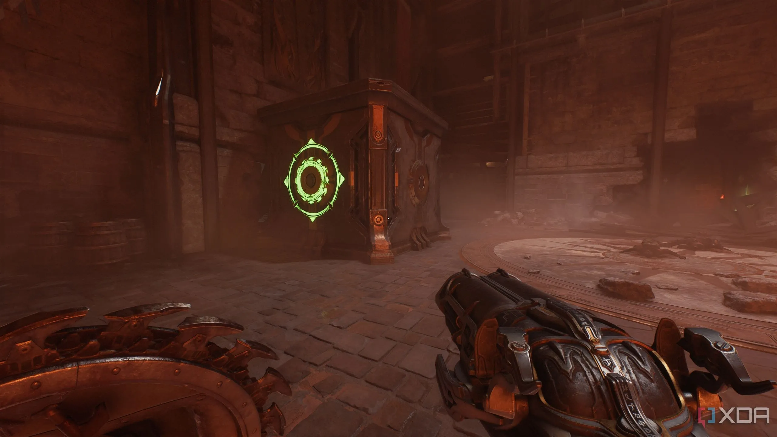 Hộp lớn có biểu tượng Shield Charge cần được di chuyển để mở lối đi bí mật trong Doom The Dark Ages.