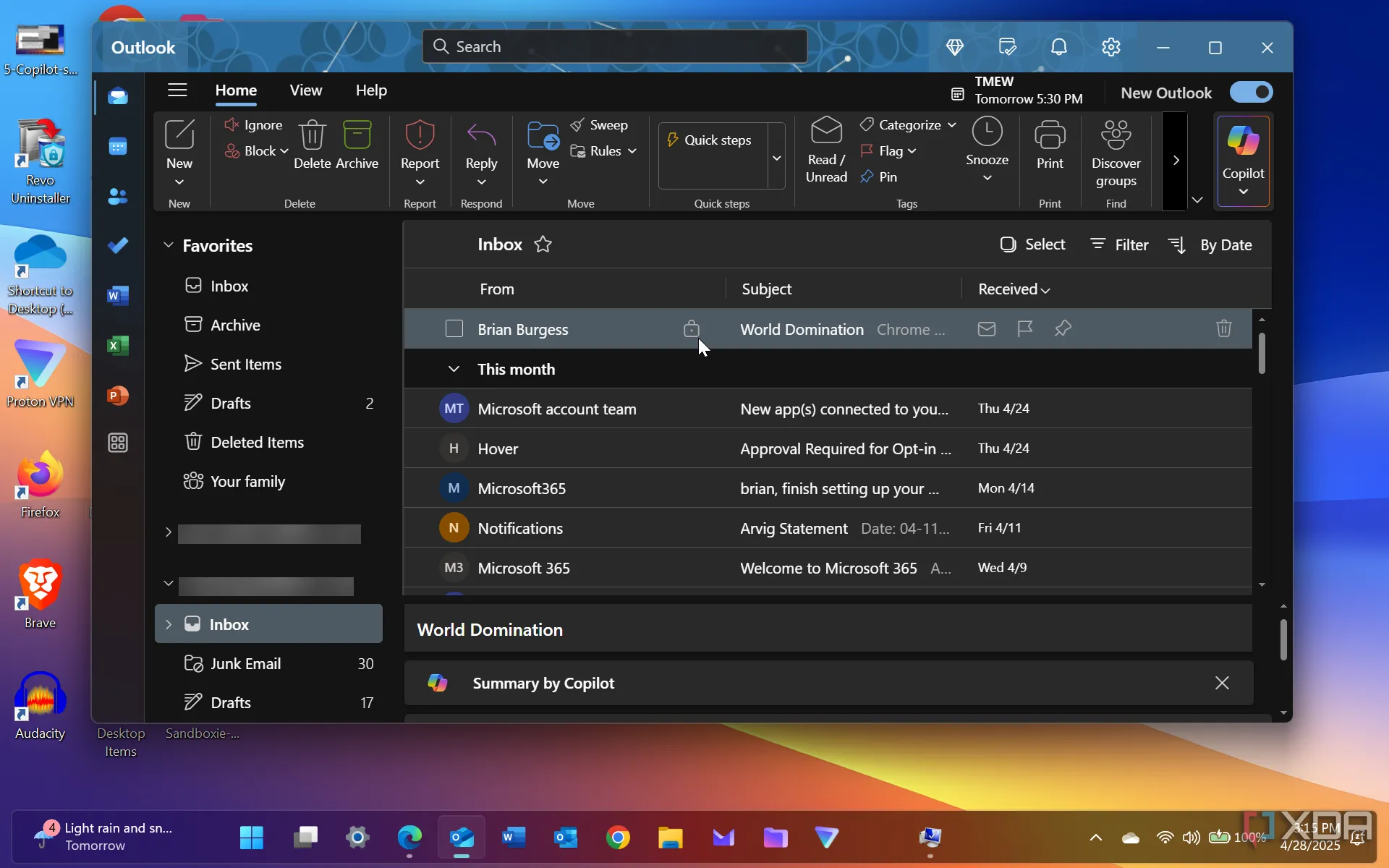 Hộp thư đến Outlook hiển thị email đã được mã hóa, với biểu tượng khóa bảo mật