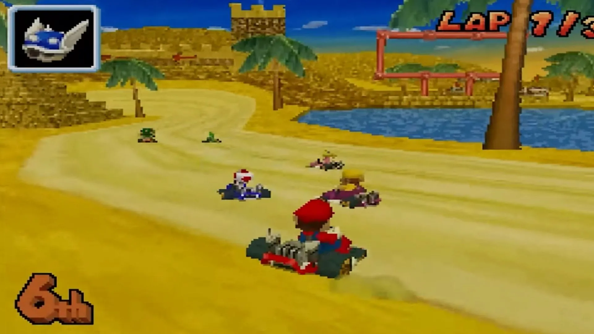 Mario đang đua trên đường đua trong Mario Kart DS, minh họa cảnh sử dụng vật phẩm Blue Shell đầy kịch tính.