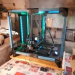 Mô hình buồng máy in 3D được thiết kế tối ưu, minh họa môi trường hoạt động của hệ thống giám sát in 3D như PrintGuard.