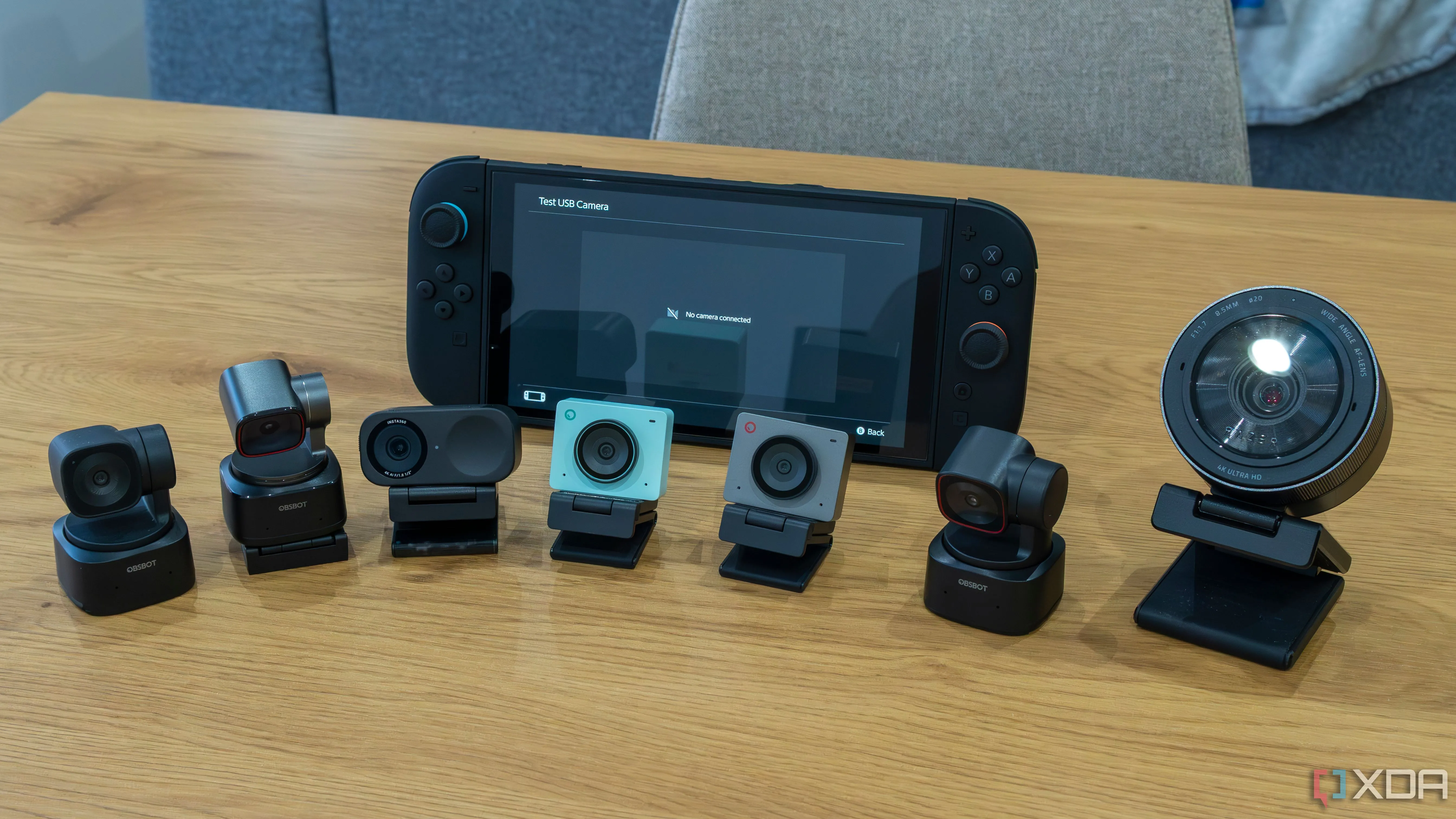 Nintendo Switch 2 và các mẫu webcam không tương thích, minh họa sự cần thiết của Logitech C270