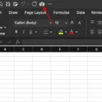 Nút Camera đã được thêm vào thanh công cụ truy cập nhanh của Excel