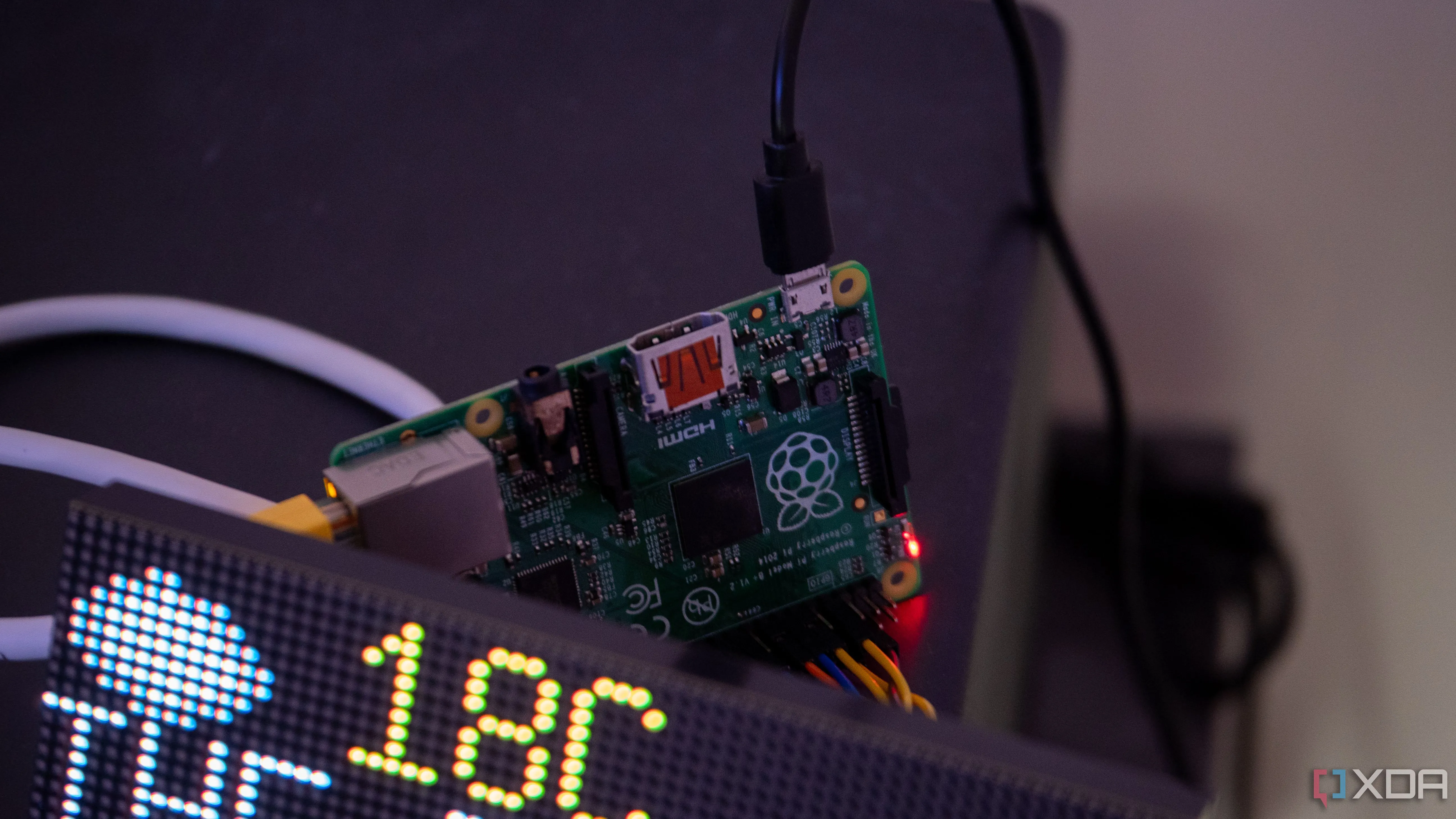 Raspberry Pi điều khiển màn hình LED matrix RGB WaveShare