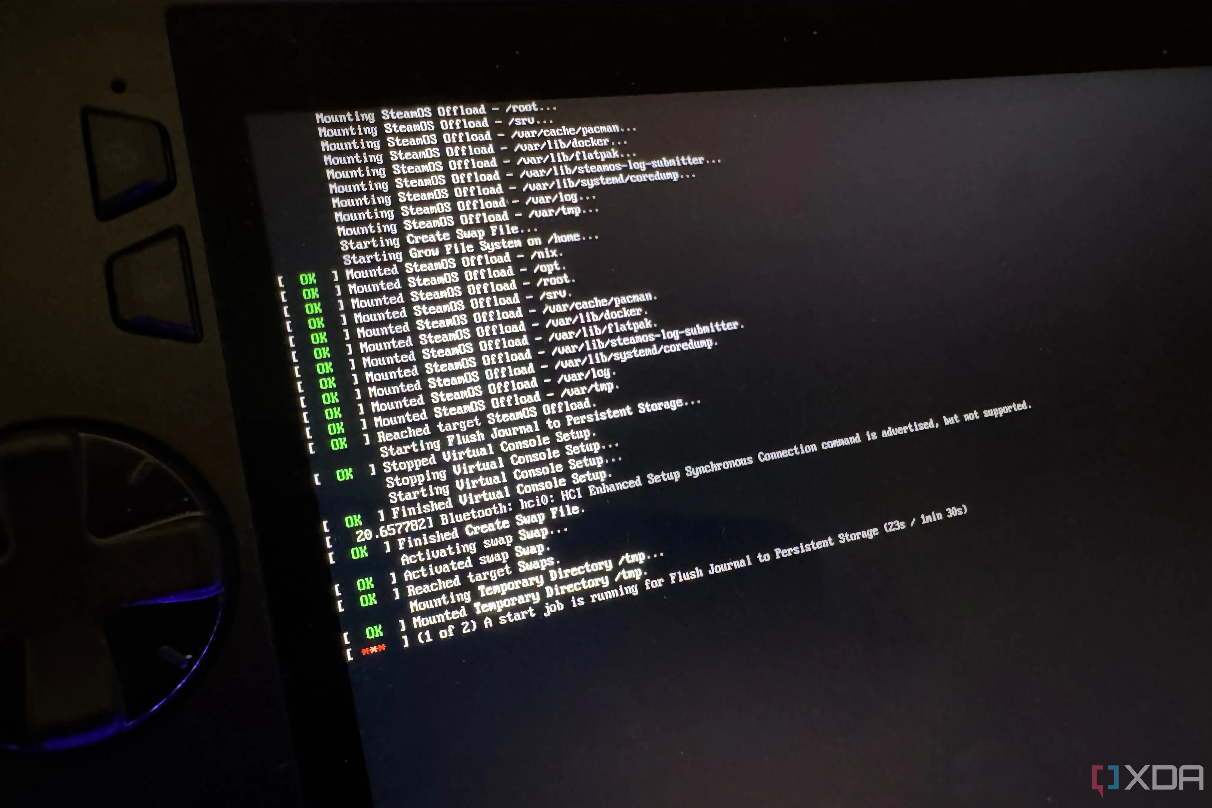 ROG Ally X hiển thị màn hình khởi động SteamOS