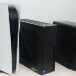 So sánh kích thước UPS với PS5 và PC gaming.