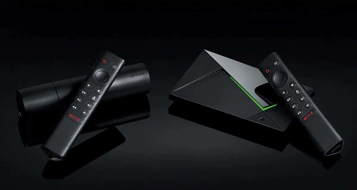 Thiết bị chơi game cầm tay Nvidia Shield gốc, biểu tượng cho một ý tưởng đi trước thời đại về gaming trên Android.