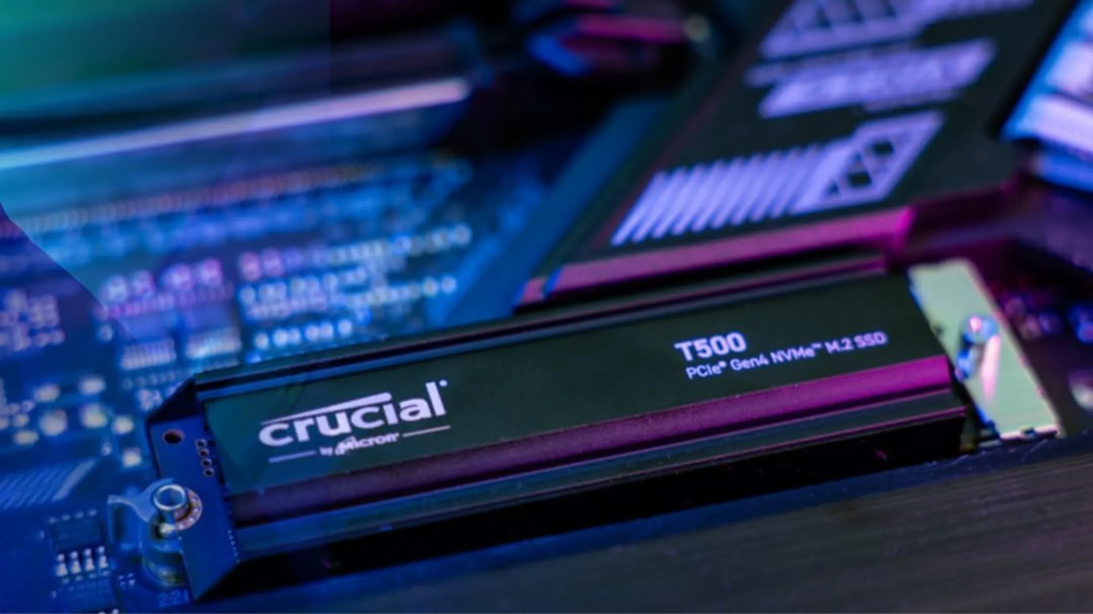 Thiết kế chi tiết ổ cứng SSD Crucial T500 2TB Gen4 NVMe M.2